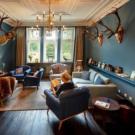 Schloss Mit Park Kaarz