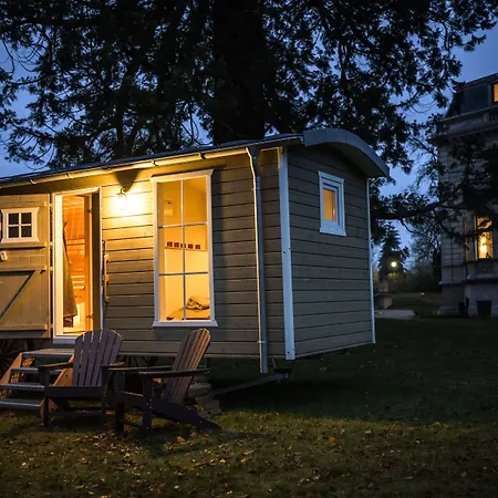 Schloss Mit Park ホテル Kaarz