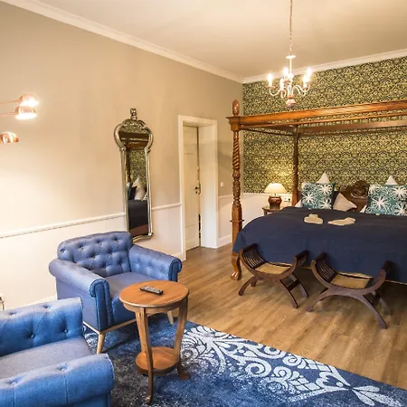 Schloss Mit Park Hotel 3*