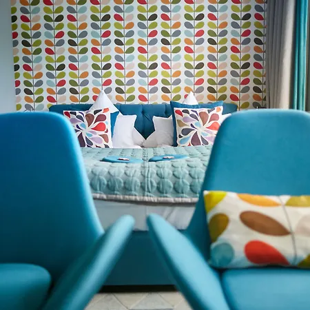 Schloss Mit Park ホテル 3*