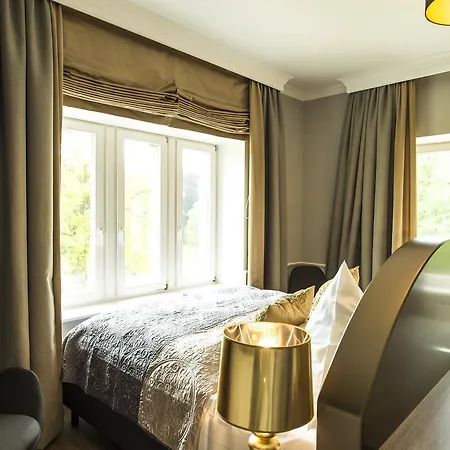 Schloss Mit Park 3* Kaarz