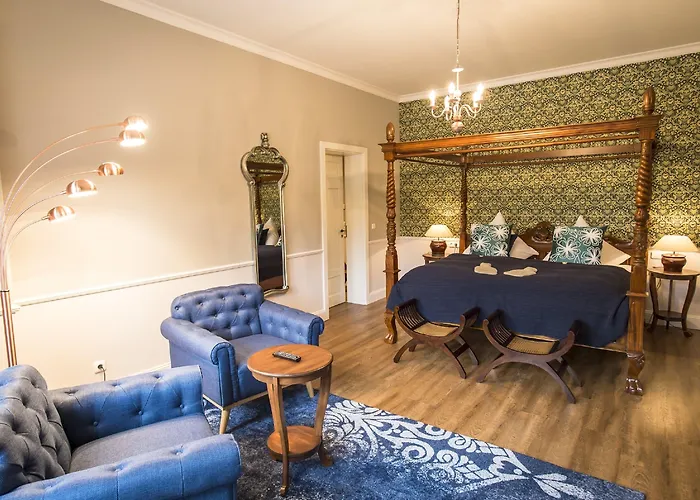 Schloss Mit Park Otel 3*